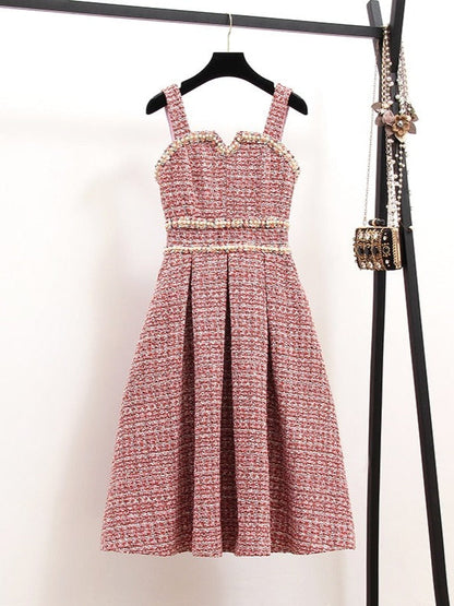Classic Vintage & Enduringly Stylish Dress