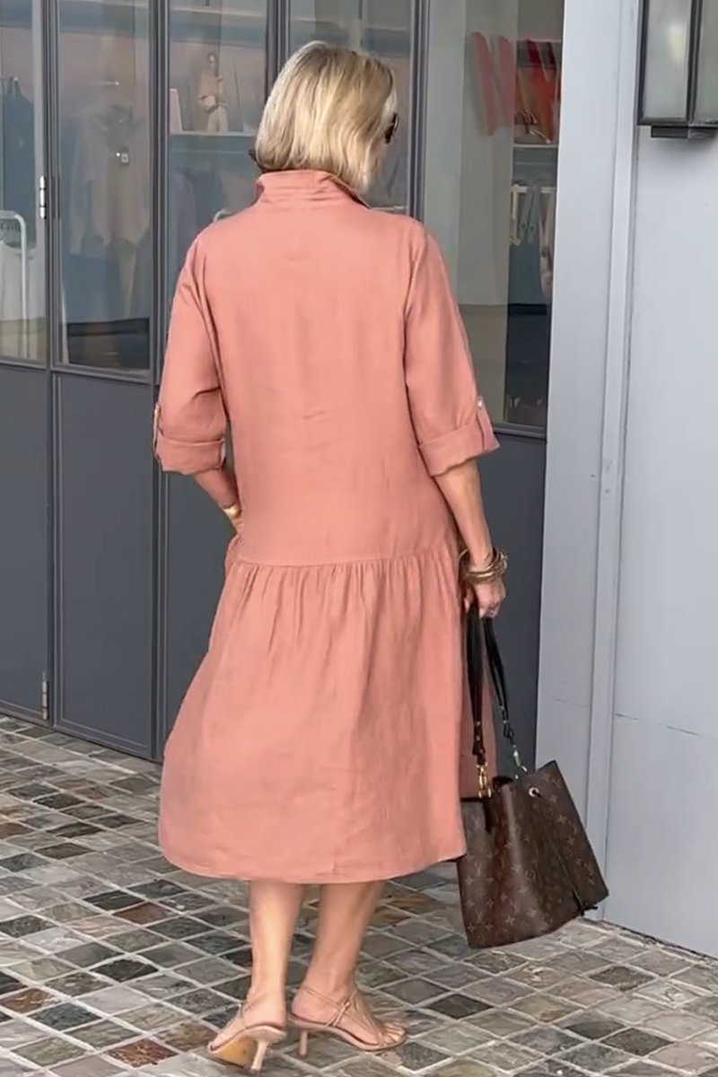 Classic Vintage Dress with a Flattering Fit
