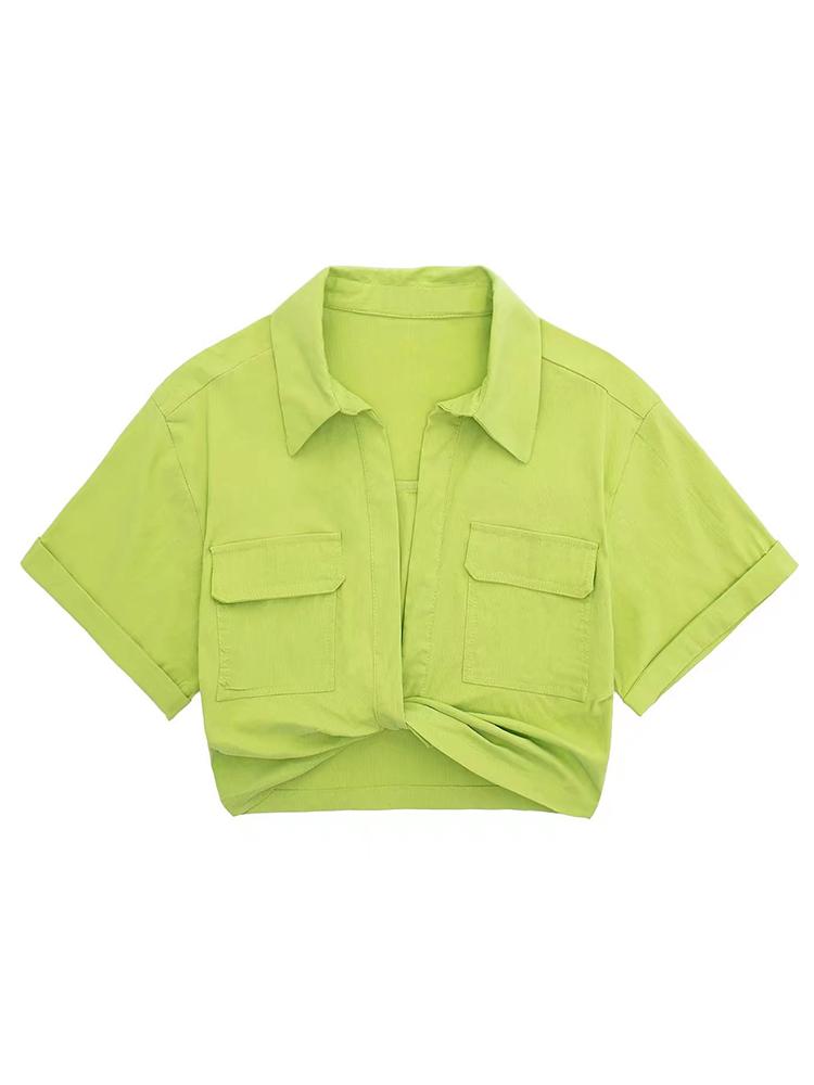 Beautifully Finished Blouse in a Timeless Design