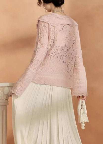 Well Tailored Cardigan with a Graceful Silhouette