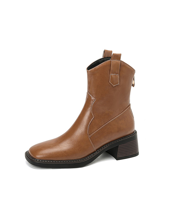 Elegantly Styled Boots for Everyday Wear