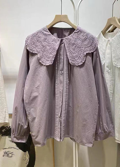 Beautifully Crafted Blouse in a Classic Style