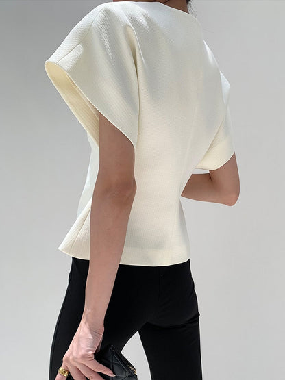 Beautifully Finished Blouse in a Timeless Design