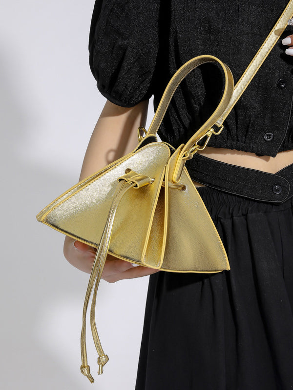 Beautifully Finished Bag in a Timeless Design