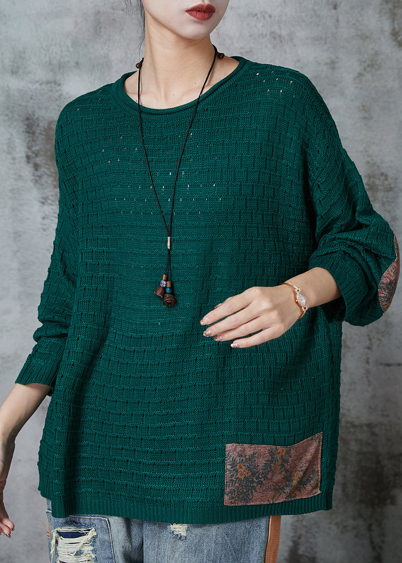Well Tailored Sweater with a Graceful Silhouette