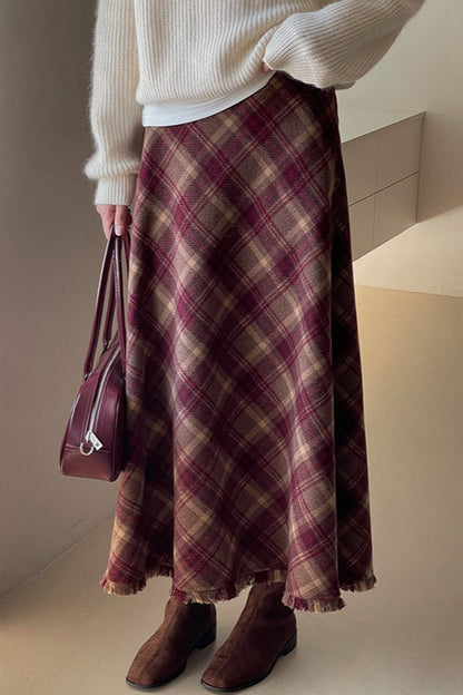 Effortlessly Elegant Garment with a Timeless Design