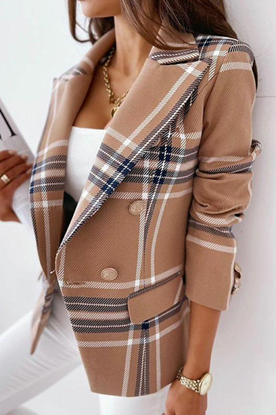 Well Tailored Garment with a Graceful Silhouette