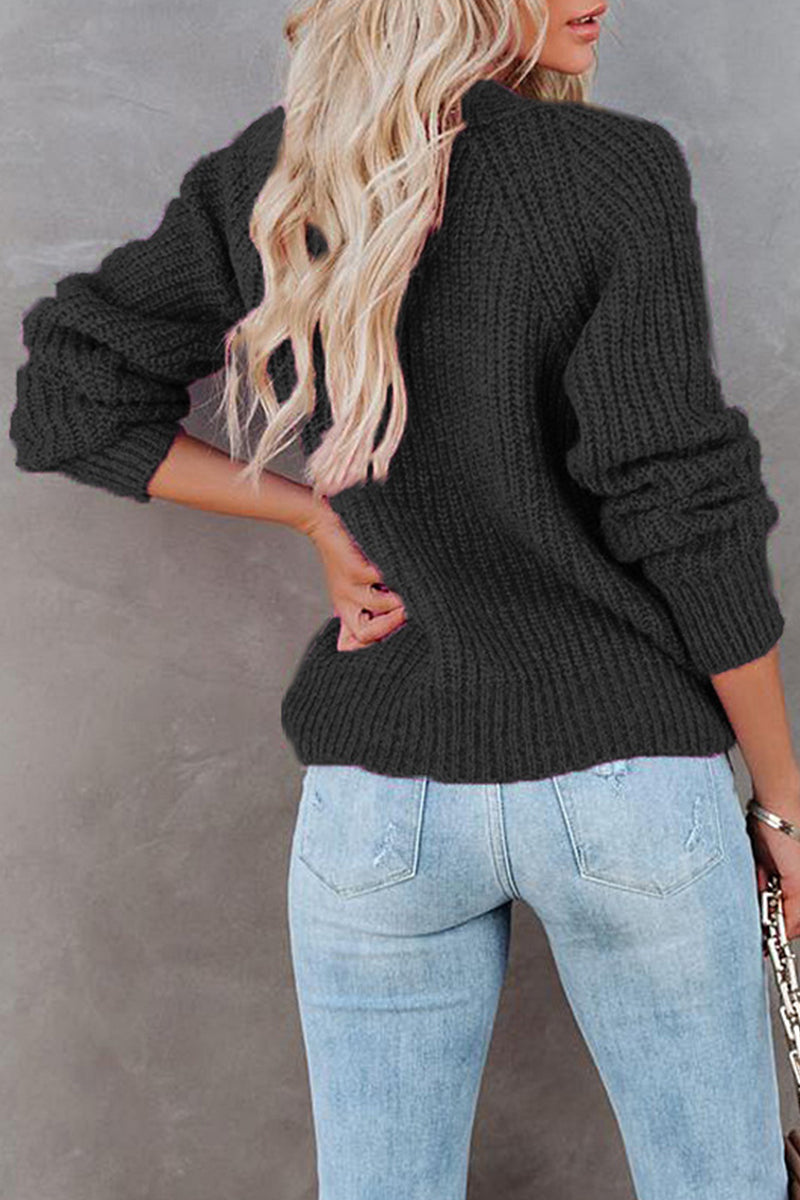 Beautifully Finished Top in a Timeless Design