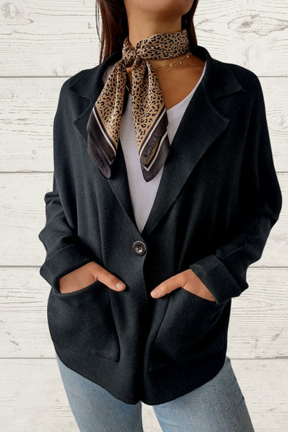Well Tailored Jacket with a Graceful Silhouette