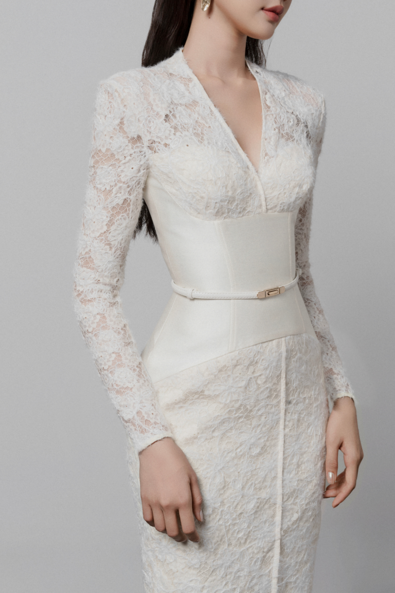 Polished Dress with an Effortless Classic Look
