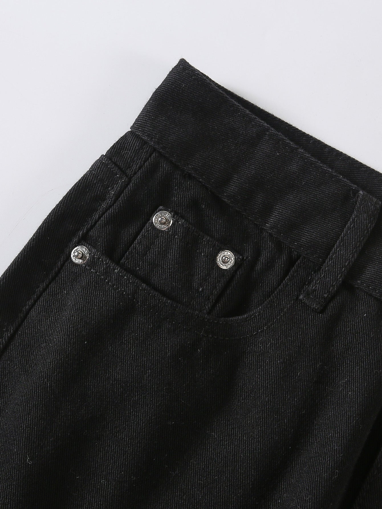 Well Tailored Garment with a Graceful Silhouette