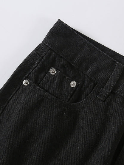 Well Tailored Garment with a Graceful Silhouette