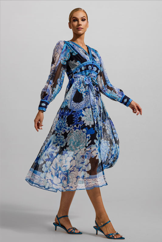 A Vintage Style Dress with Delicate Timeless Details