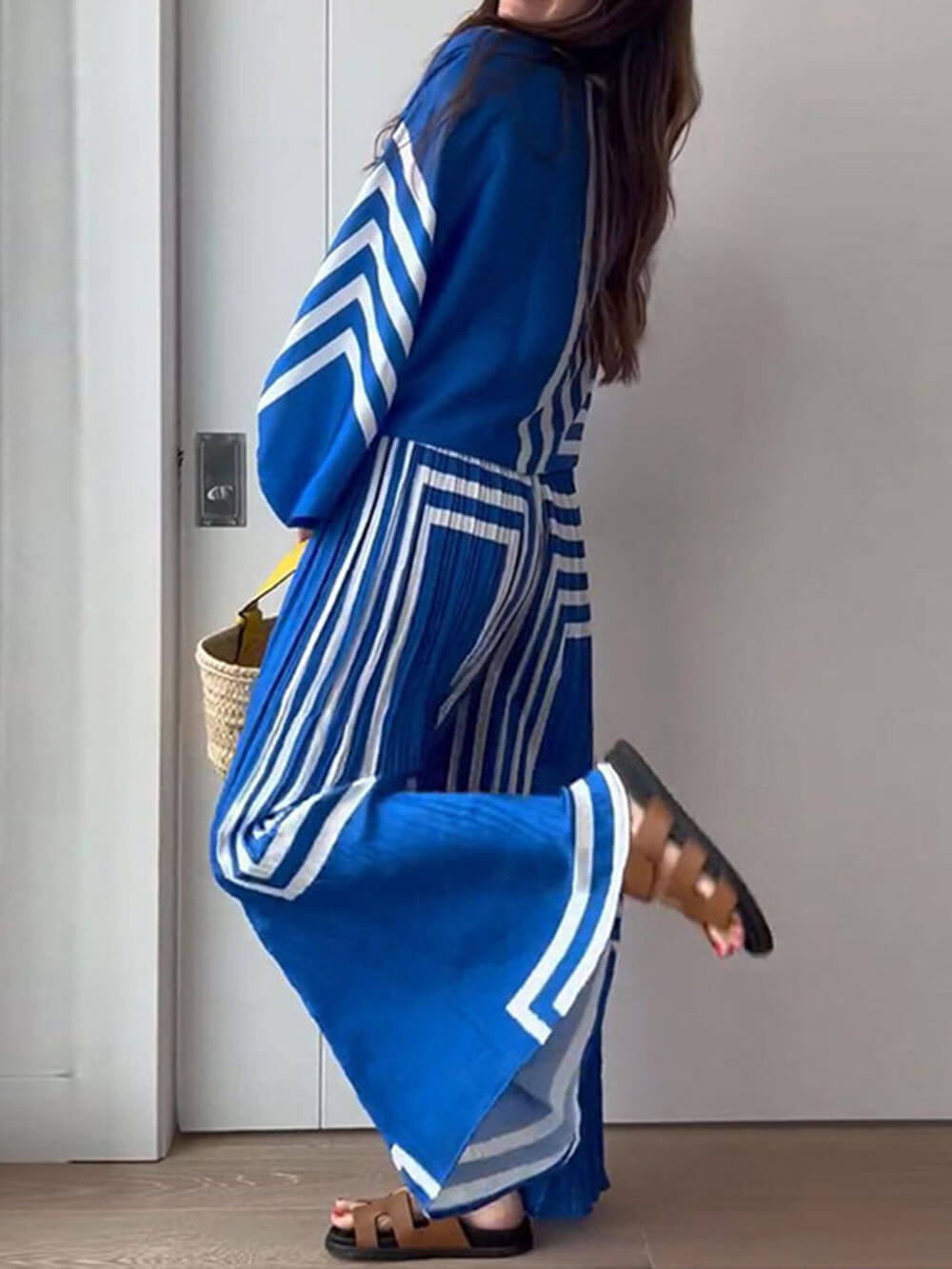 Elegantly Styled Pants for Everyday Wear