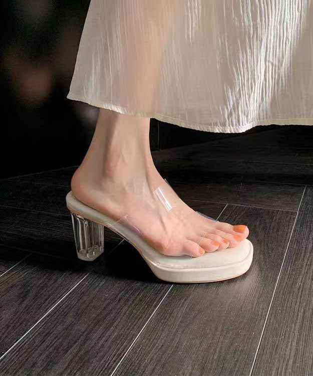 Classic Vintage Sandals with a Flattering Fit