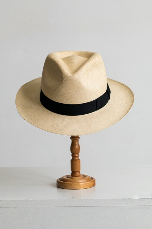 Sophisticated Garment with a Clean Classic Look