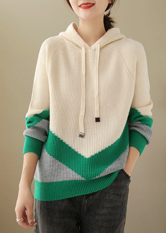 Beautifully Finished Sweater in a Timeless Design
