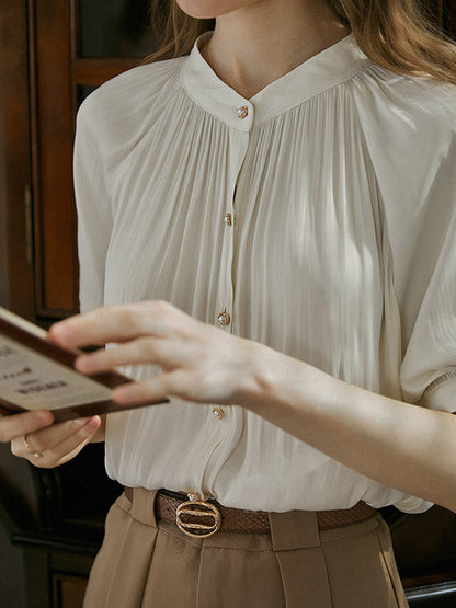 Beautifully Crafted Blouse in a Classic Style