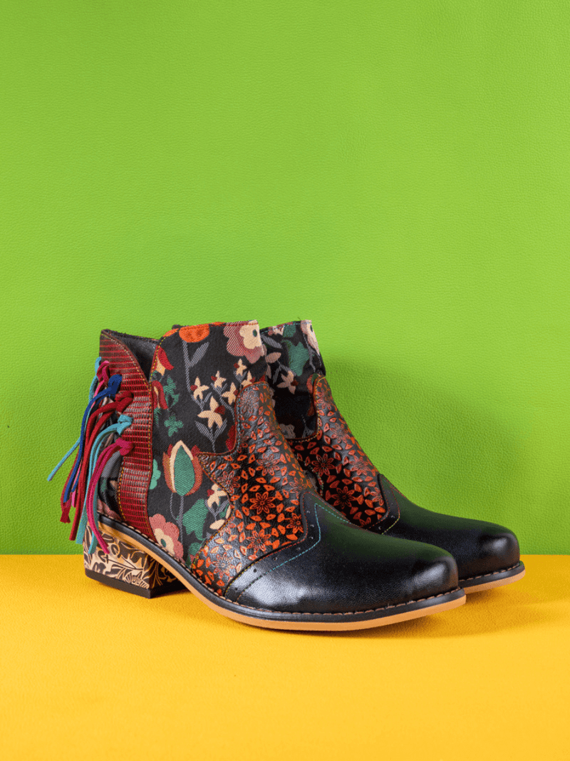 Well Tailored Boots with a Graceful Silhouette