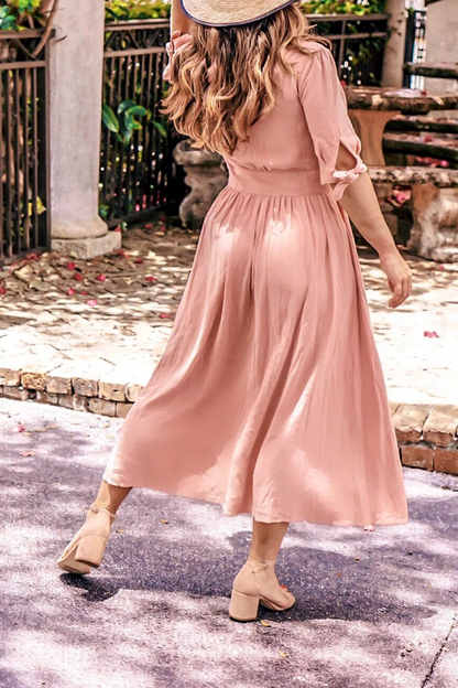 Classic Vintage Dress with a Flattering Fit