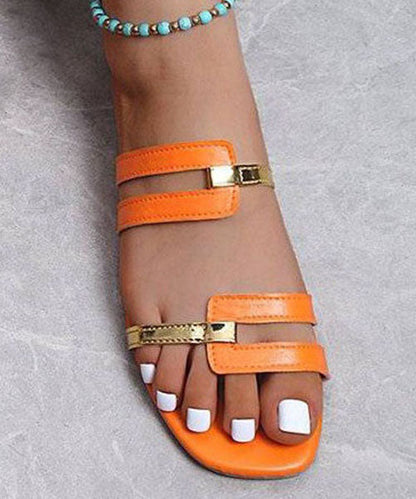 Effortlessly Elegant Sandals with a Timeless Design