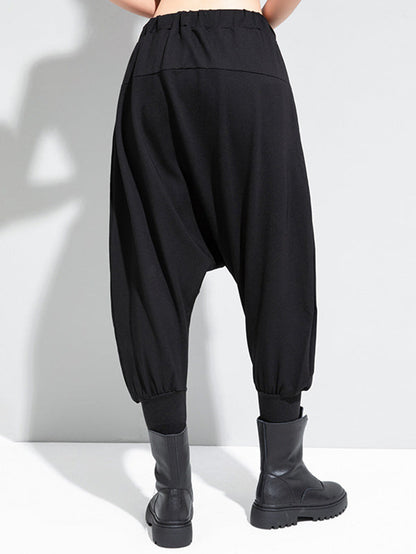 Well Tailored Pants with a Graceful Silhouette