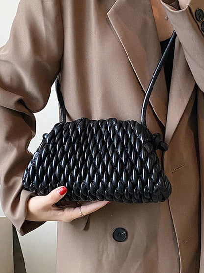 Polished Bag with an Effortless Classic Look