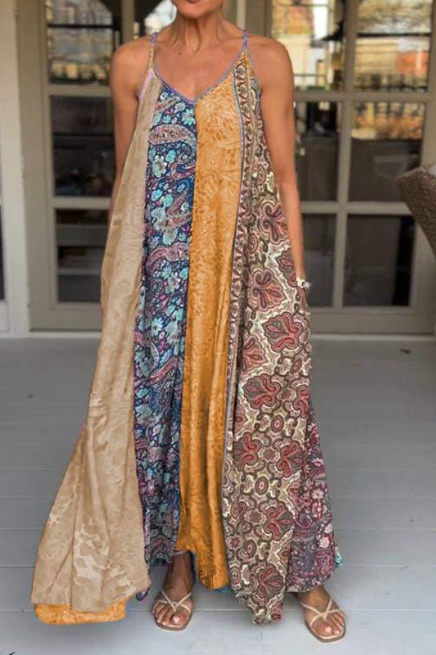 Classic Vintage & Enduringly Stylish Dress