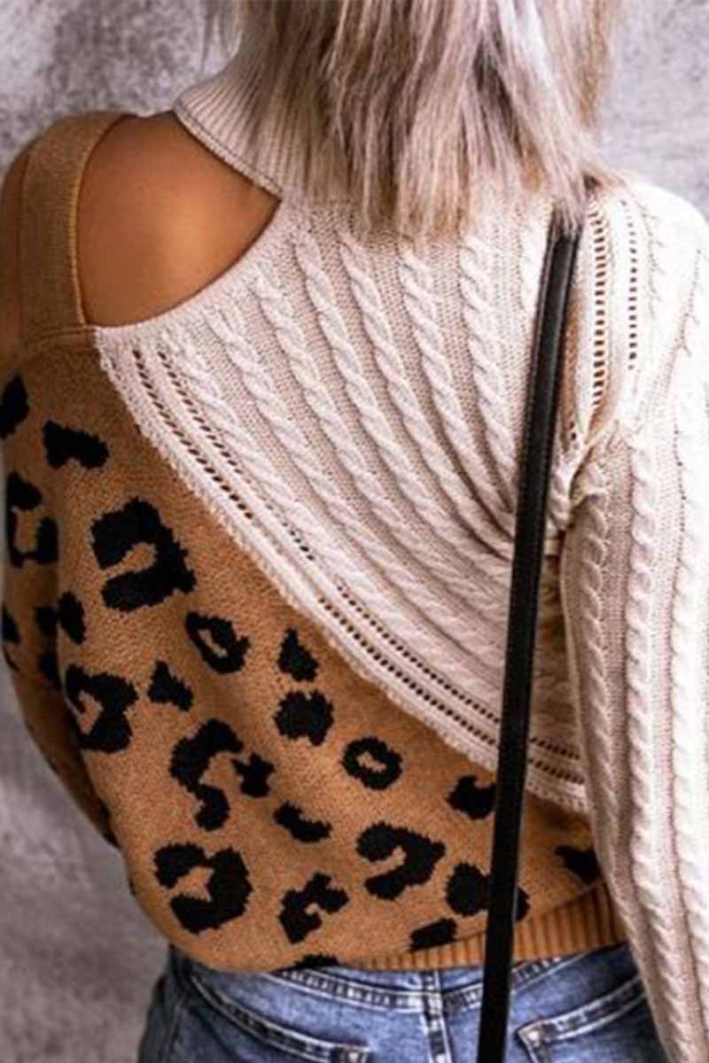 Beautifully Finished Sweater in a Timeless Design