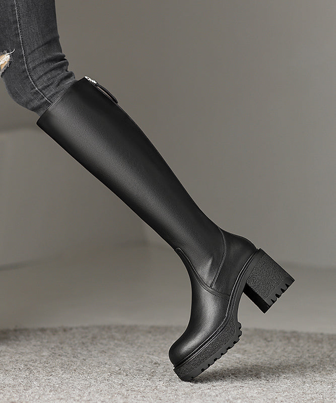 Beautifully Finished Boots in a Timeless Design