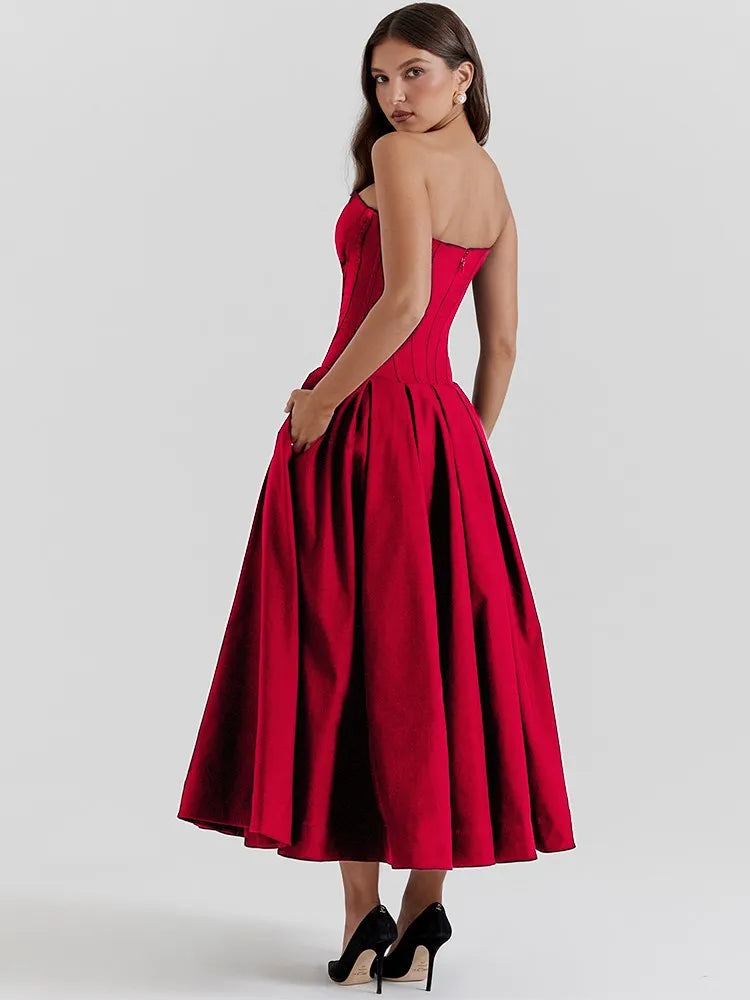 Sophisticated Dress with a Clean Classic Look