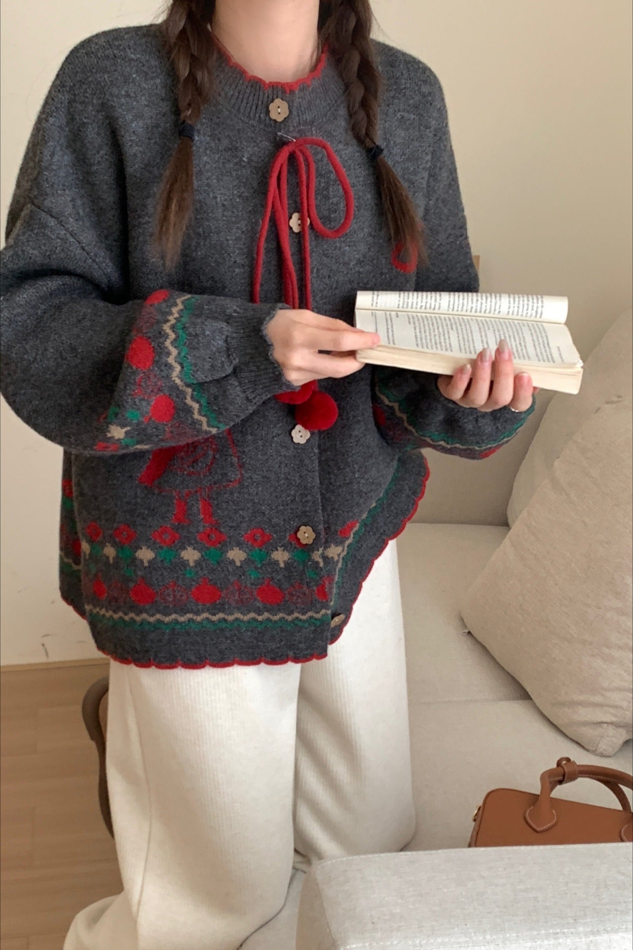 Classic Vintage Cardigan with a Flattering Fit