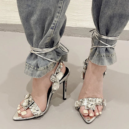 A Vintage Style Heels with Delicate Timeless Details