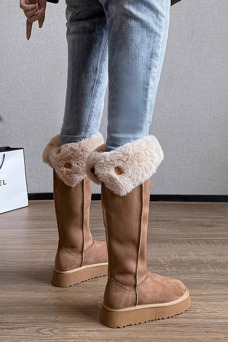 Polished Boots with an Effortless Classic Look