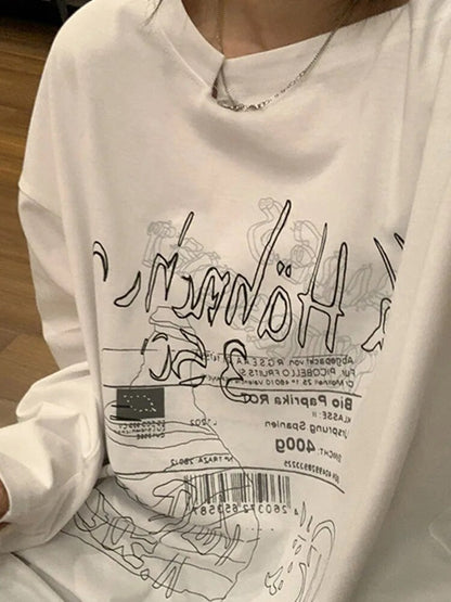 Well Tailored T-Shirt with a Graceful Silhouette