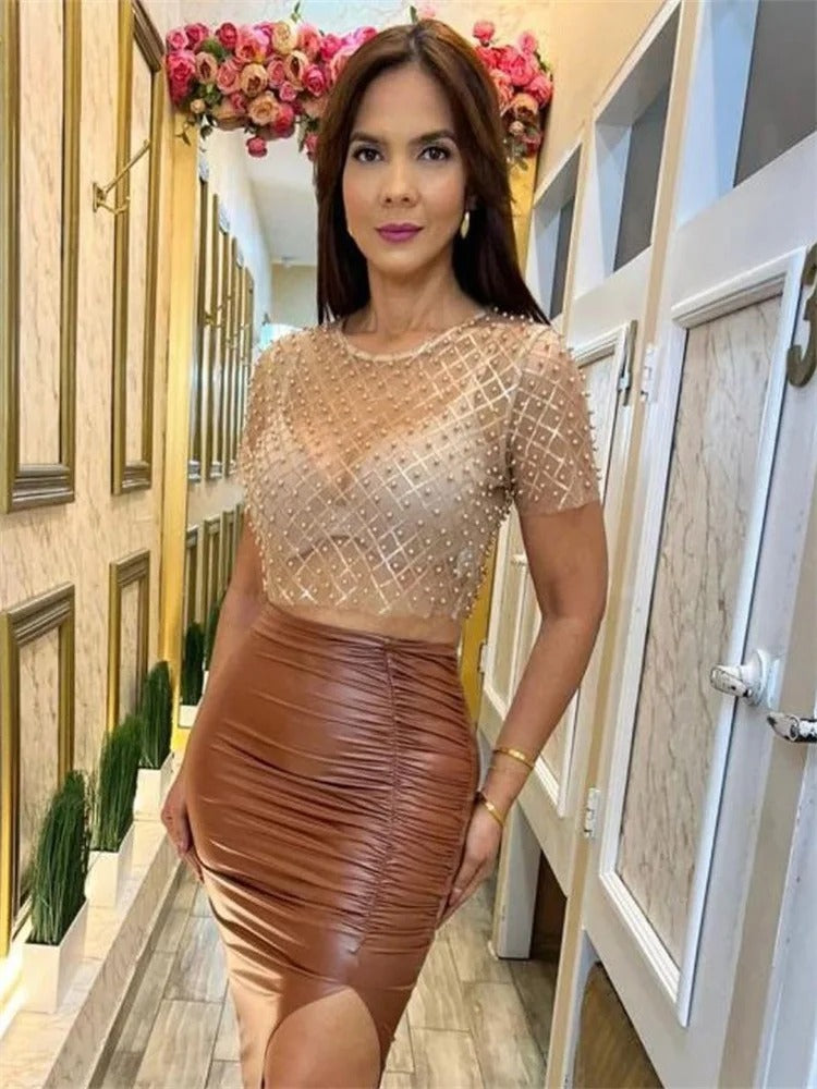 Classic Vintage & Enduringly Stylish Top