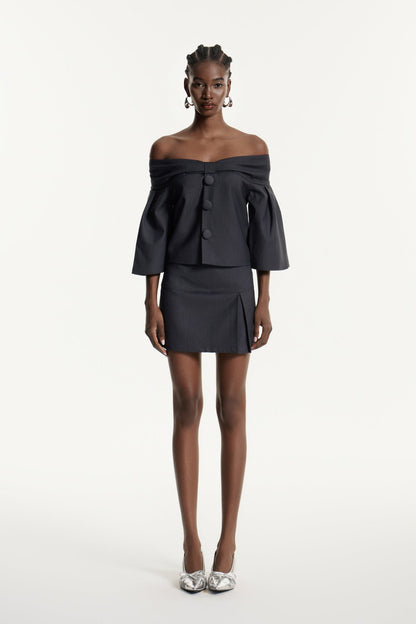 Beautifully Finished Garment in a Timeless Design