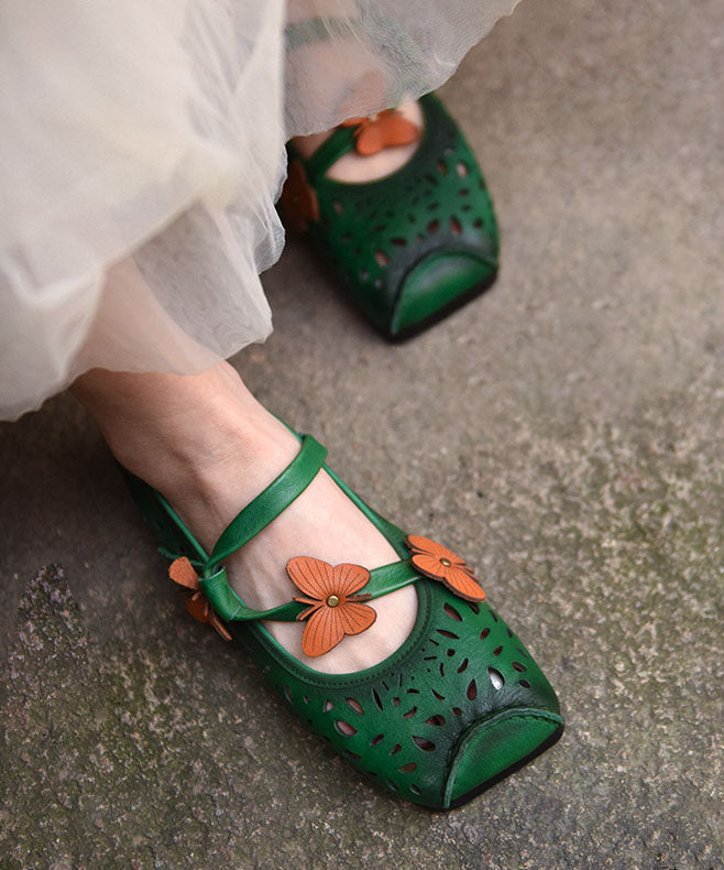 Well Tailored Shoes with a Graceful Silhouette