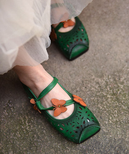 Well Tailored Shoes with a Graceful Silhouette