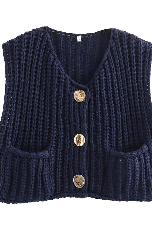 Beautifully Crafted Sweater in a Classic Style