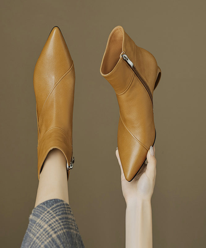 Beautifully Finished Boots in a Timeless Design