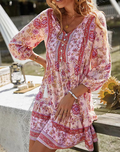 Classic Vintage & Enduringly Stylish Dress