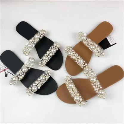 Polished Sandals with an Effortless Classic Look