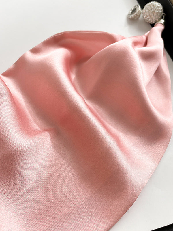 Gracefully Styled Garment for Any Occasion