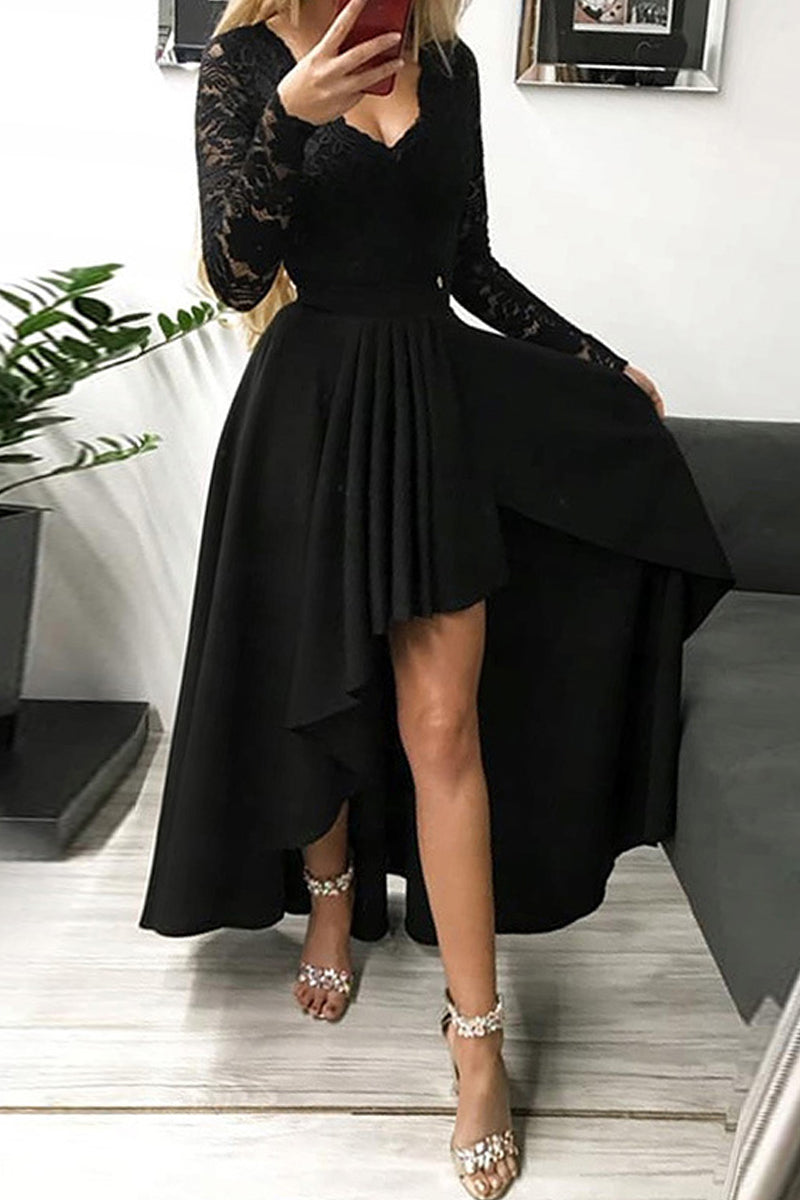 Beautifully Finished Dress in a Timeless Design