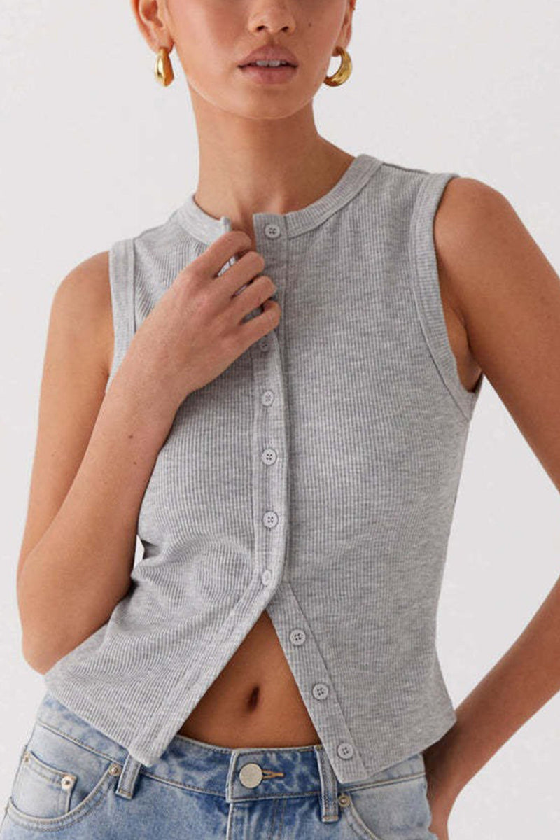 Effortlessly Elegant Top with a Timeless Design