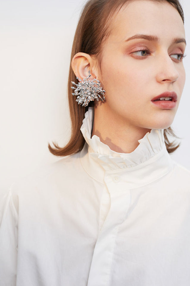 Beautifully Finished Garment in a Timeless Design