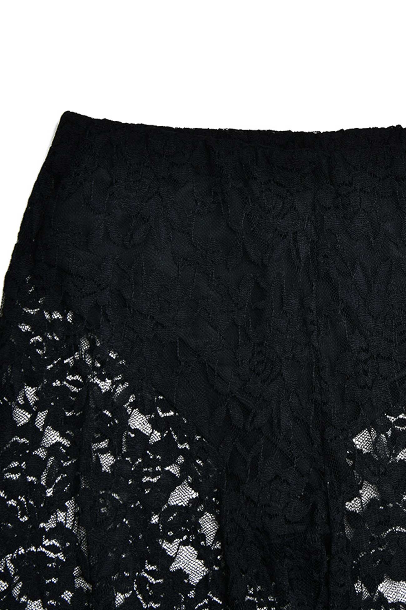 Effortlessly Elegant Pants with a Timeless Design