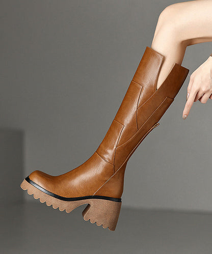 Beautifully Finished Boots in a Timeless Design
