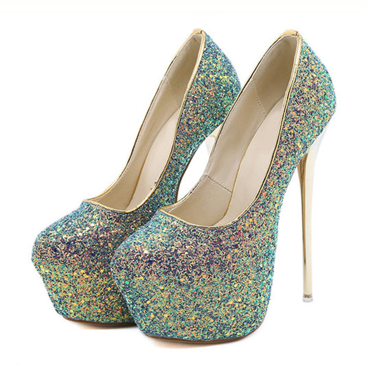 Beautifully Finished Heels in a Timeless Design